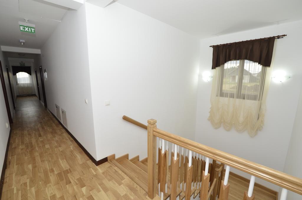 Pensiunea Agroturistica Eden Piatra Fantanele Exterior foto